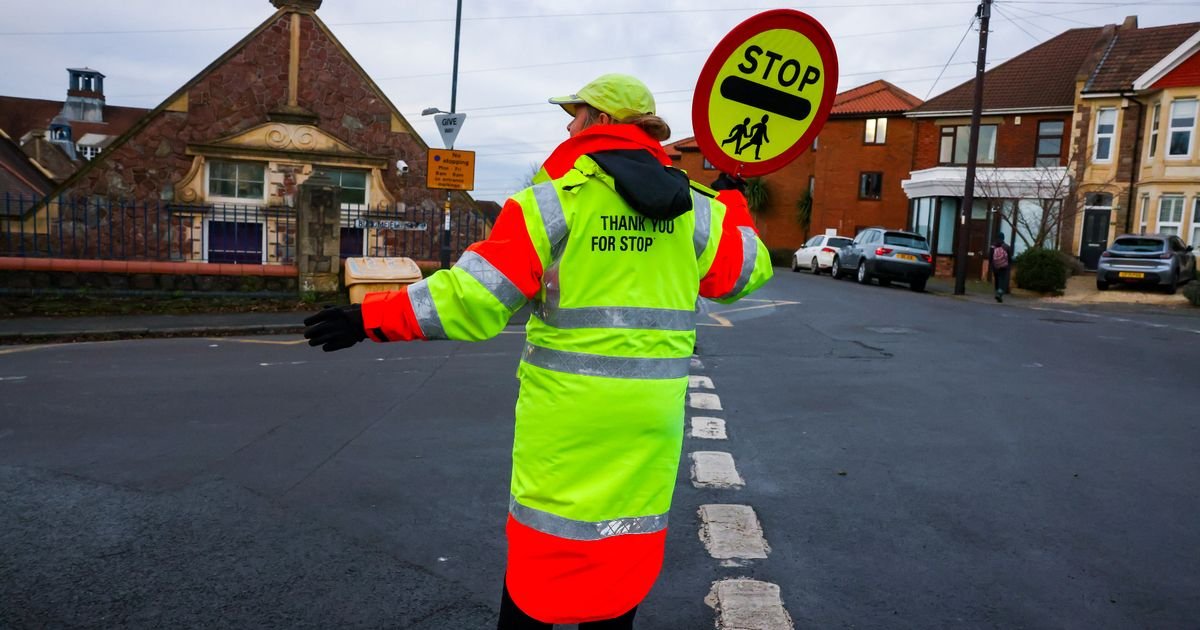 Children’s Lives at Risk if Lollipop Ladies Are Cut from Budget