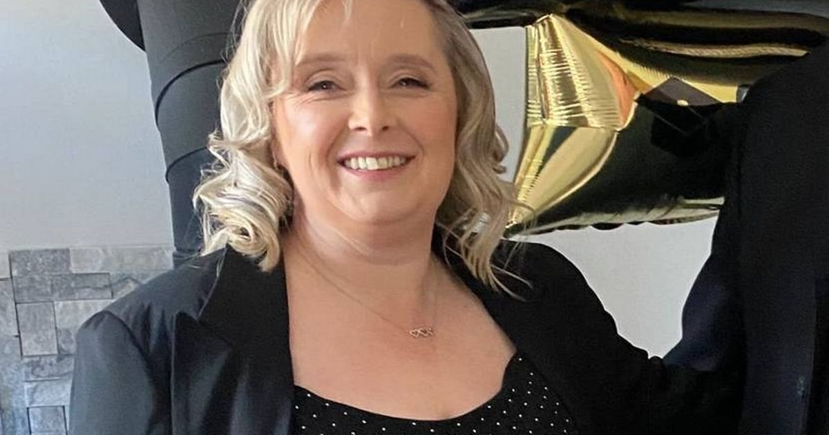 Woman Who Could ‘Hardly Walk’ Now Pain Free After Dropping Four Dress Sizes